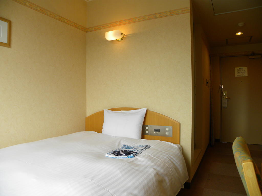 Hotel Benex Yonezawa Zimmer foto