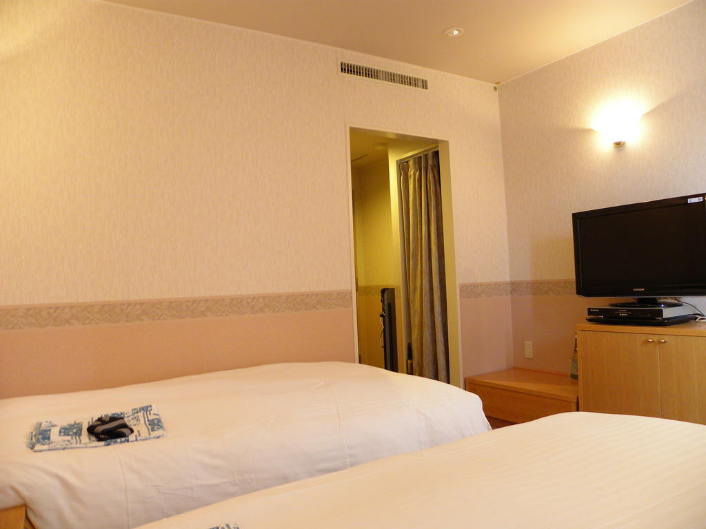 Hotel Benex Yonezawa Zimmer foto